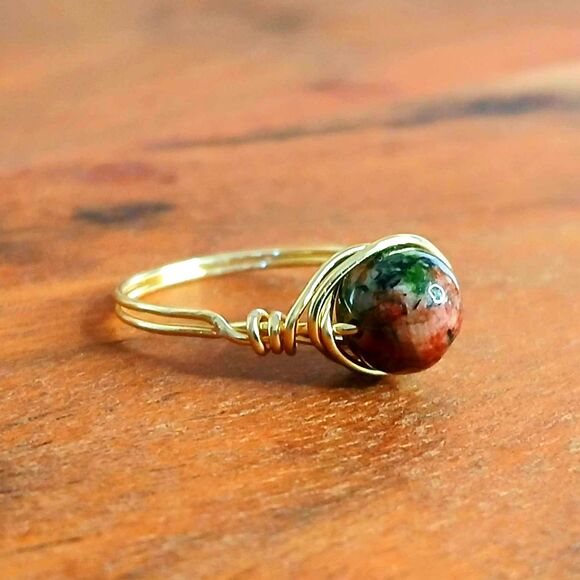 Unakite Jasper Crystal Beaded Ring, Wire Wrapped, Gold, Size 9 - Picture 2 of 3